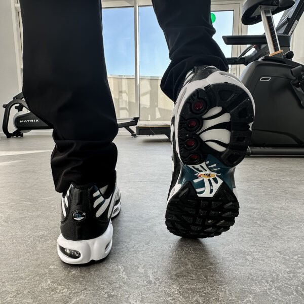 Nike TN Pure Platinium – Image 3