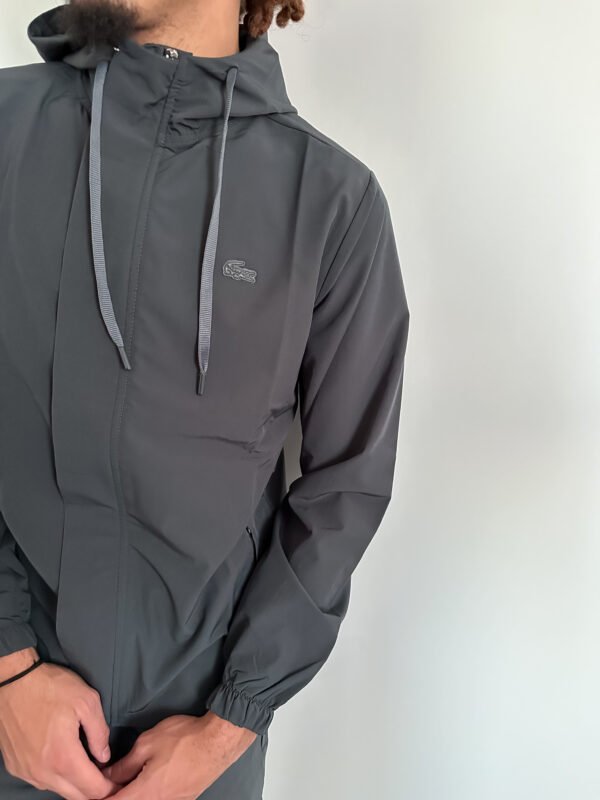 Ensemble Lacoste anthracite Cargo 4 – Image 5