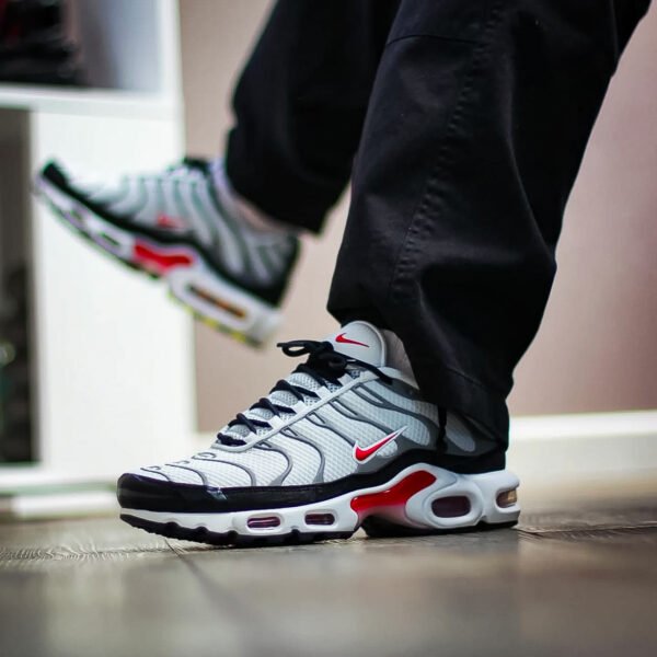 Nike TN Dust