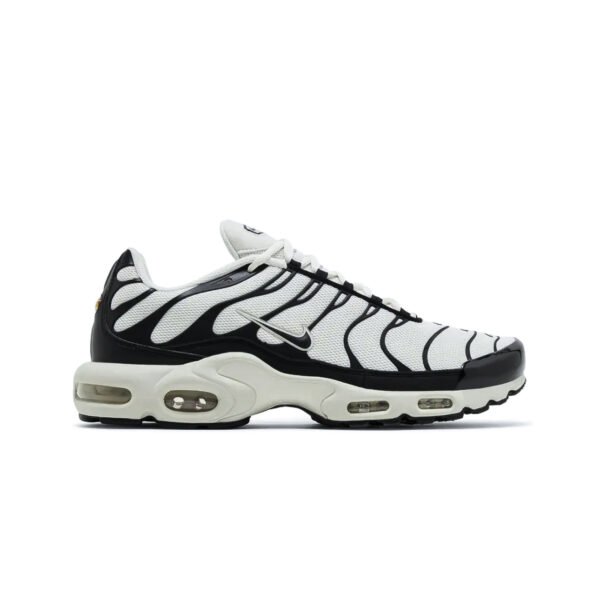 Nike TN Panda
