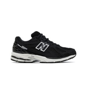 New Balance 1906R Black & White