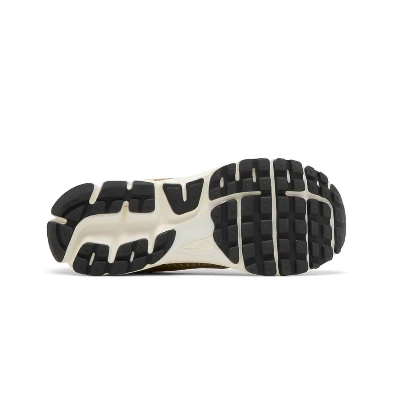 Nike Vomero 5 Gold – Image 2